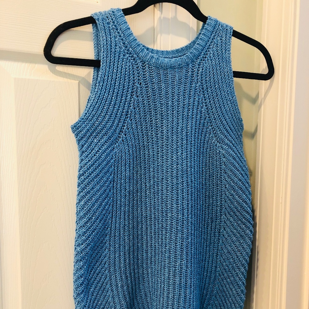 EUC J. McLaughlin Sleeveless Tunic Sweater
